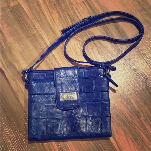 Nine West Crossbody - Picture 1 of 8